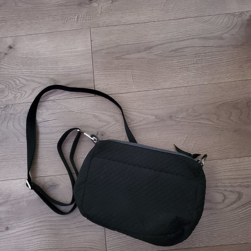 Vera Bradley Black Crossbody Bag - Picture 2 of 8